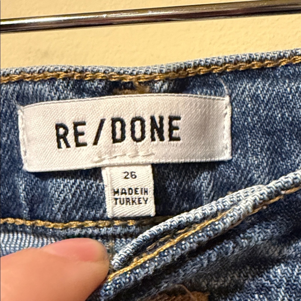 Women’s Re/Done 90s High Rise Ankle Crop in Vintage Indigo Destroy - Picture 5 of 8